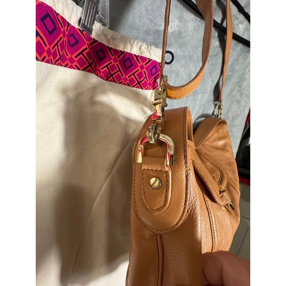 Tory‎ Burch Tan Pebbled Leather Hobo Shoulder Bag Crossbody with Dust Bag large